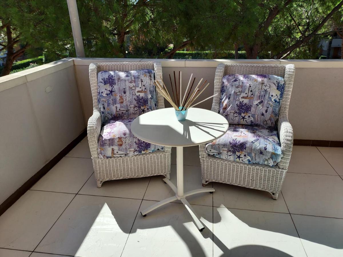 Solare Apartment Bibione Bagian luar foto