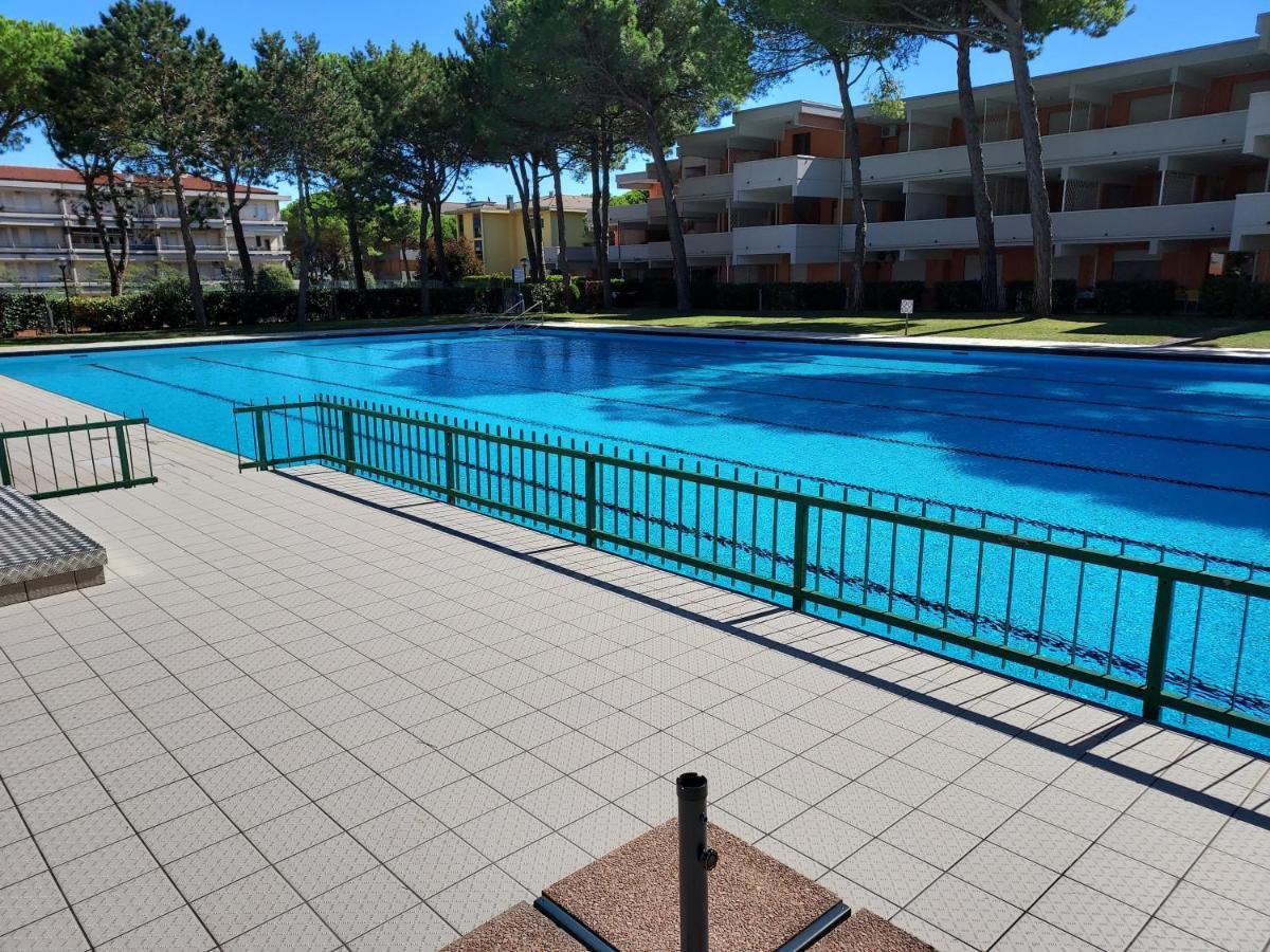 Solare Apartment Bibione Bagian luar foto