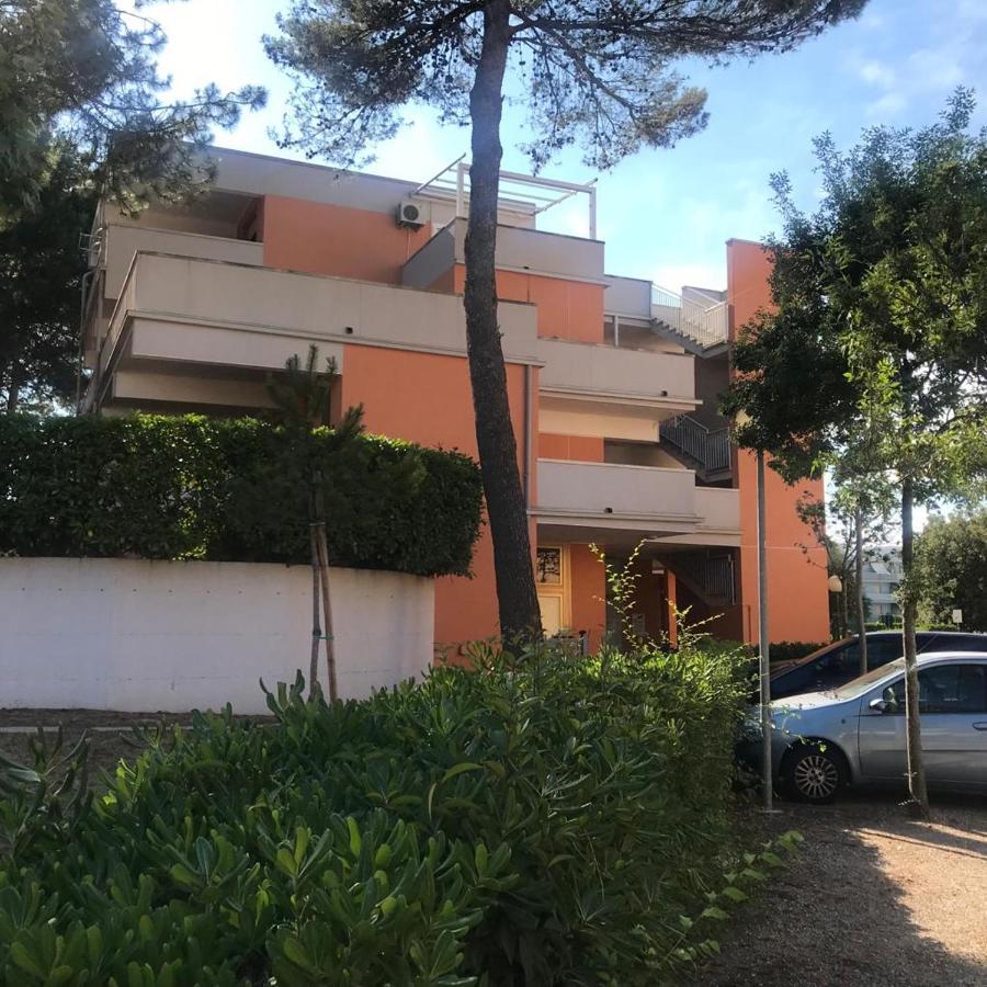 Solare Apartment Bibione Bagian luar foto